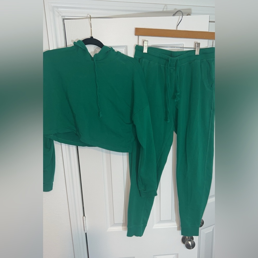 2 piece jogger set